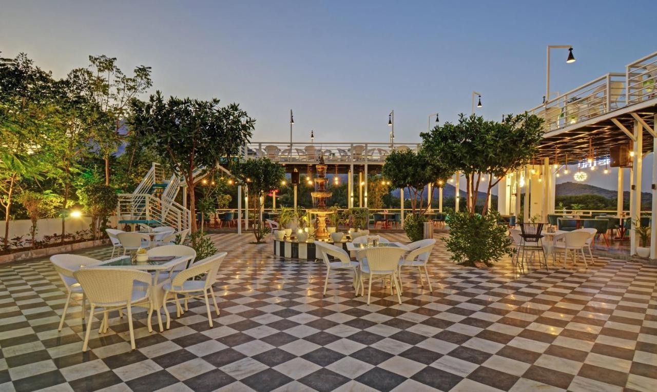 ホテル Treebo Khakhri Haveli ウダイプル エクステリア 写真